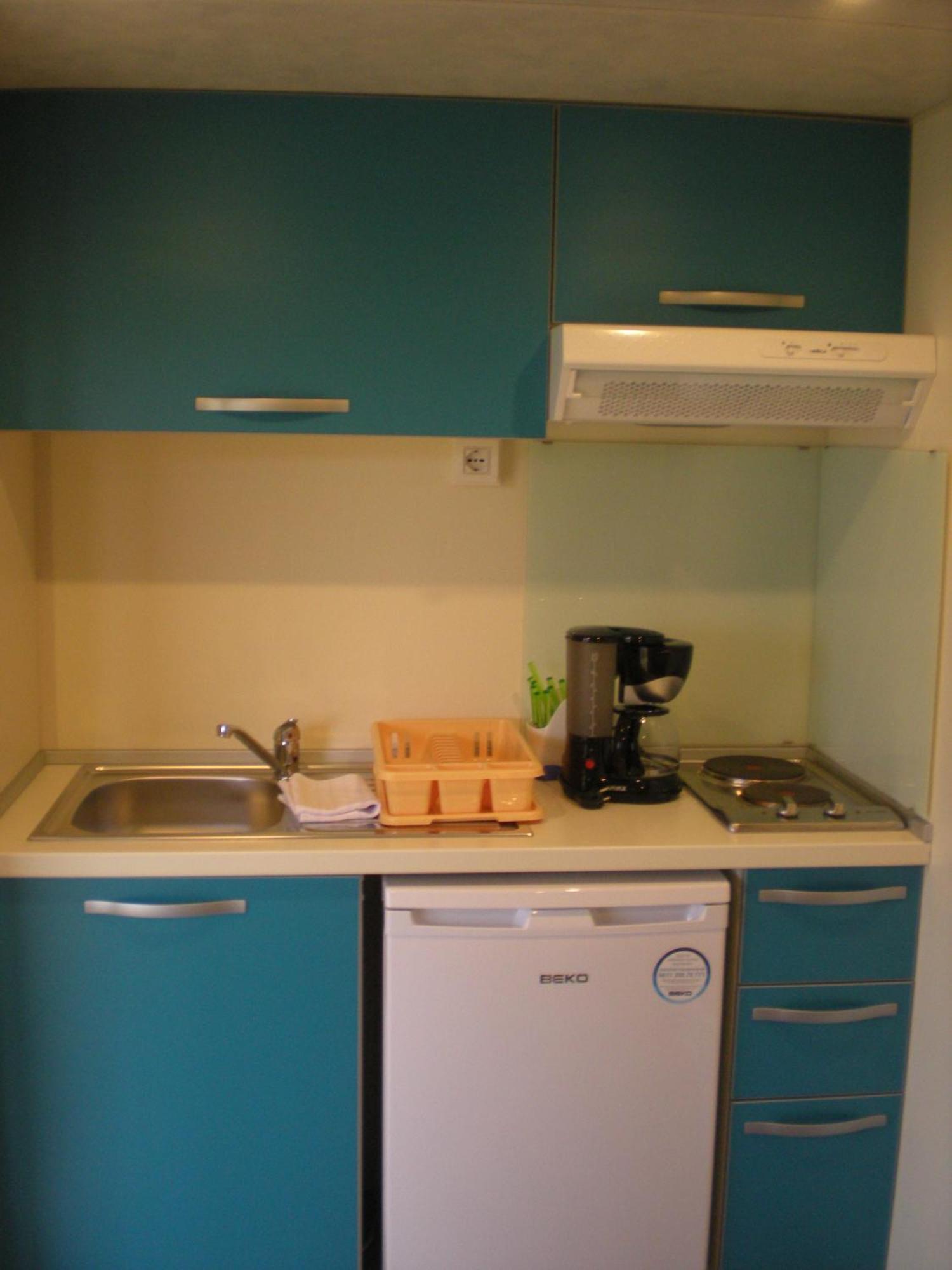 Naturist Mobile Homes Eden In Fkk Ulika Porec Room photo
